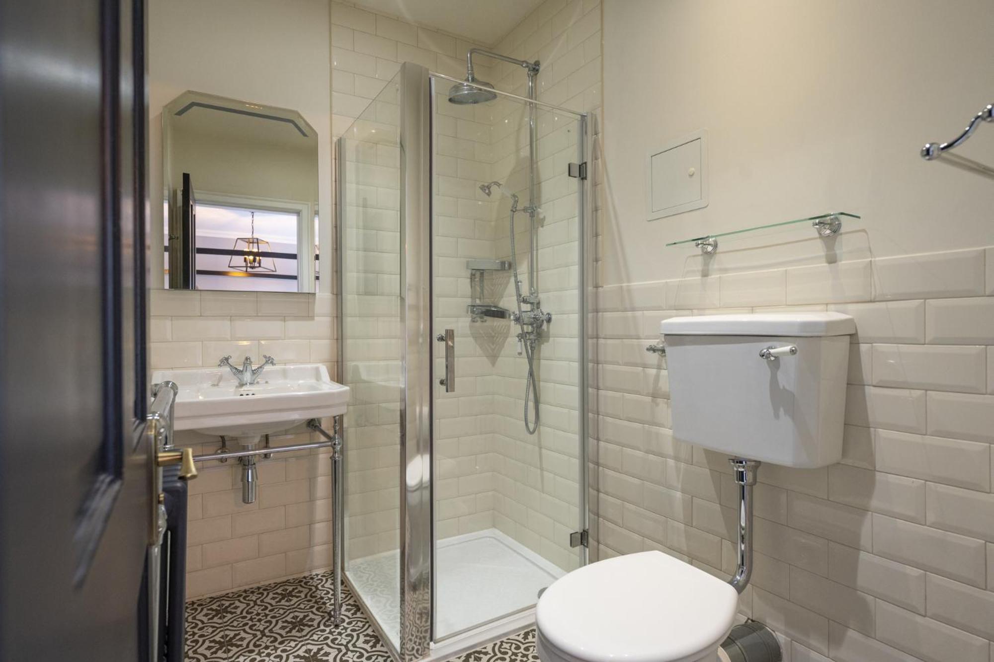 Tavern Townhouse Henley-on-Thames Ngoại thất bức ảnh